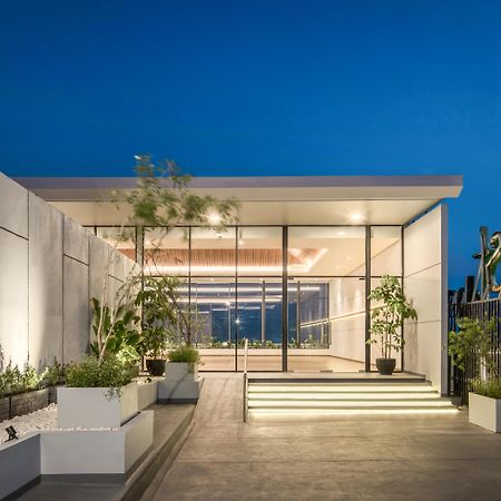 Zest Sukajadi Bandung By Swiss-Belhotel International Exterior photo